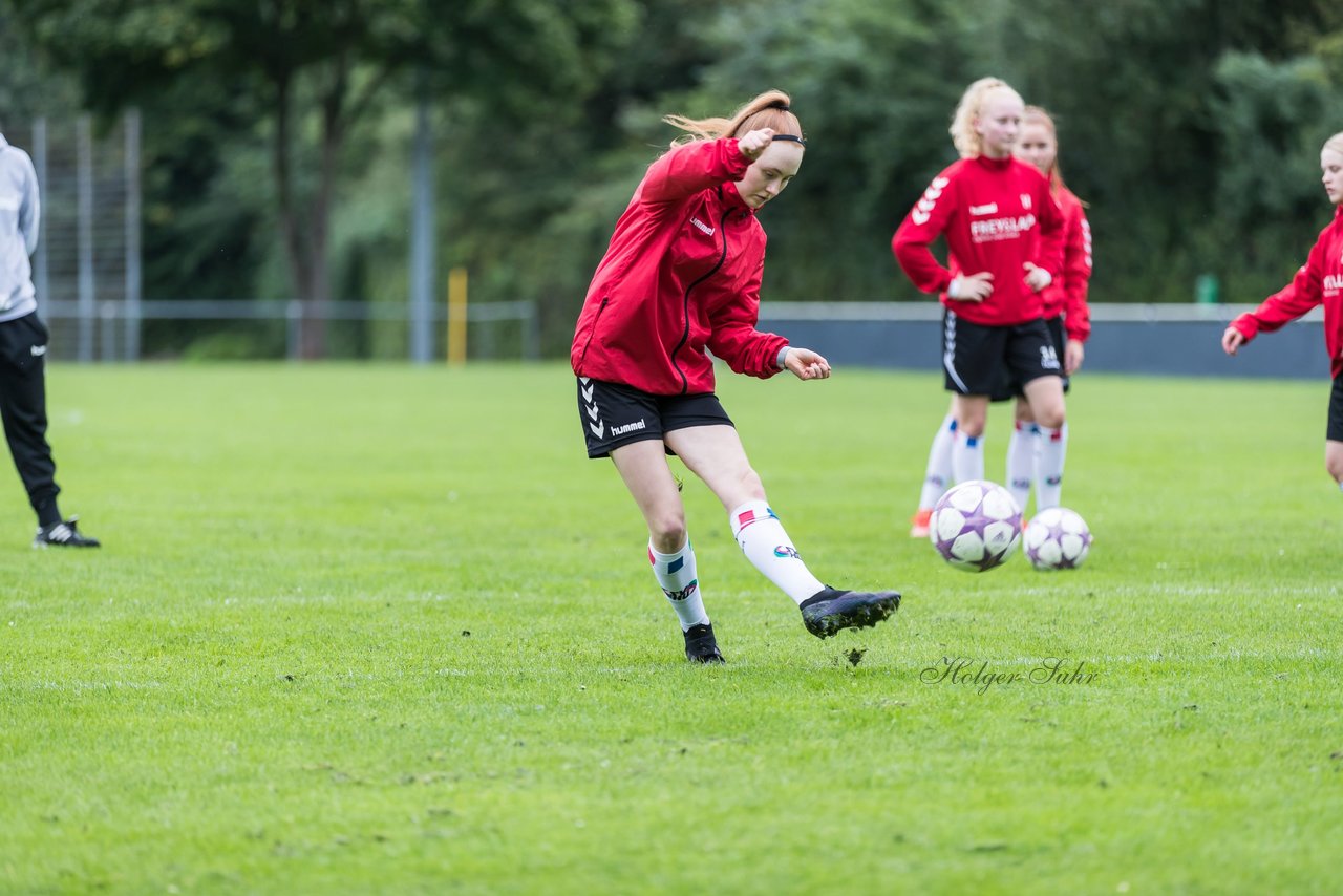 Bild 69 - wBJ SV Henstedt Ulzburg - SG TuRa Meldorf/BGM : Ergebnis: 5:1